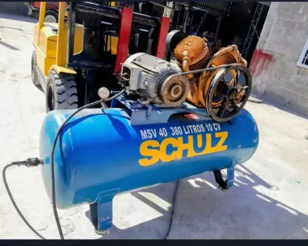 Compressor top