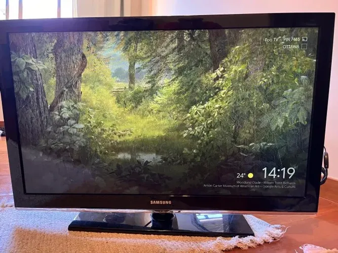 TV Samsung 40? LCD - Ótimo estado