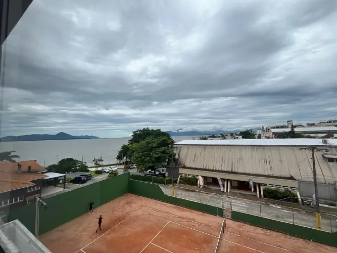 2 quartos sendo 1 suíte - PRÉDIO NOVO - vaga de garagem - hobby box -Coqueiros - Florianóp