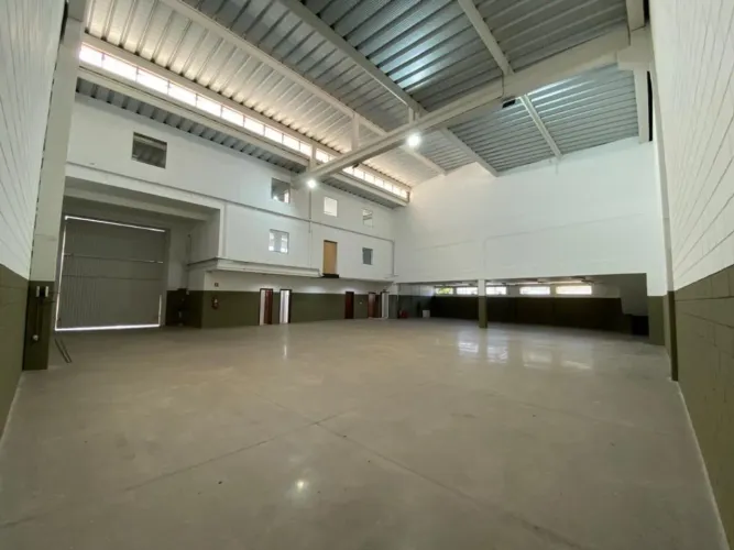 Galpão para alugar, 791 m² por R$ 18.582,00/mês - Jardim Werner Plaas - Americana/SP