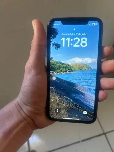 iPhone 11