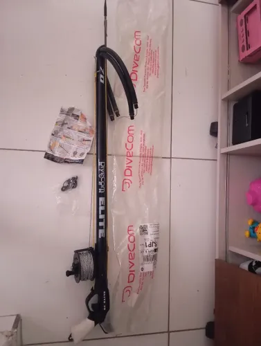 Vende-se Arbalete de Pesca 70cm whatsapp - *70