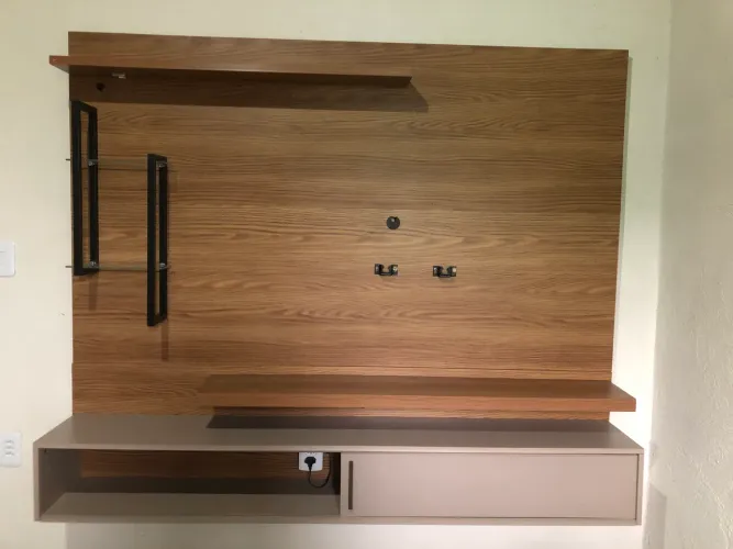 VENDO ESSE LINDO PAINEL SUPER CONSERVADO