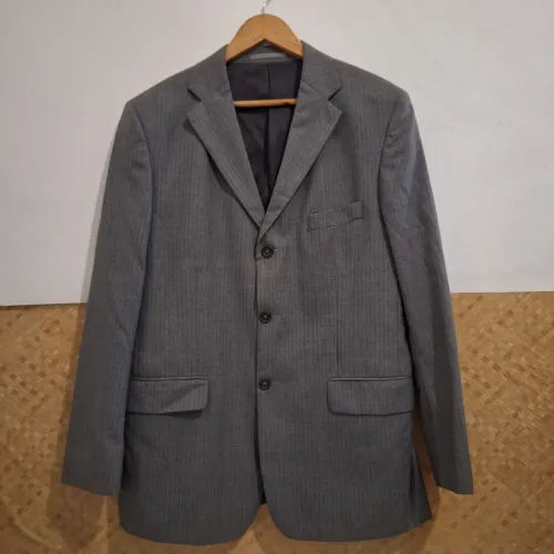 blazer terno dartigny tam.52 na cor cinza. perfeito!
