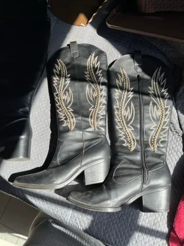 Bota country