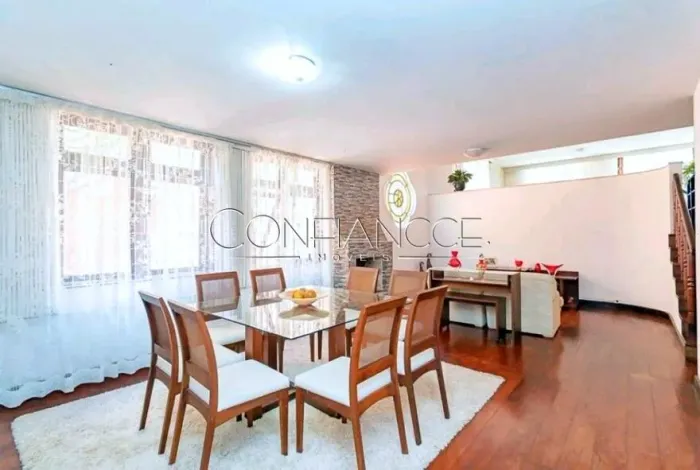 Casa com 4 quartos a venda Vista Alegre, Curitiba - PR | Confiancce Imóveis
