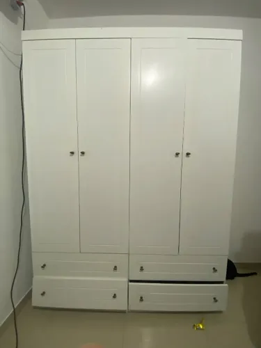 Guarda-roupa 