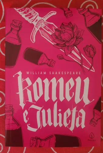 Livro Romeu é Julieta da editora Principis