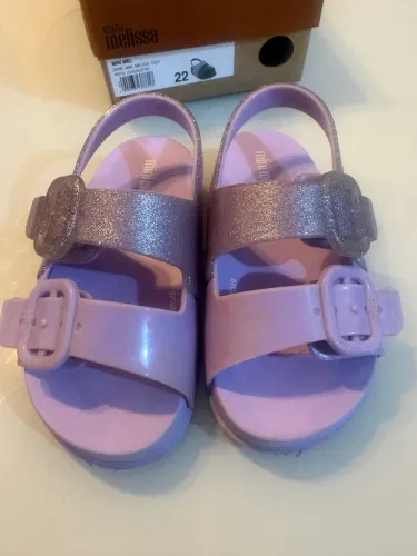 ? VENDO MELISSAS INFANTIS - ÓTIMO ESTADO! ?