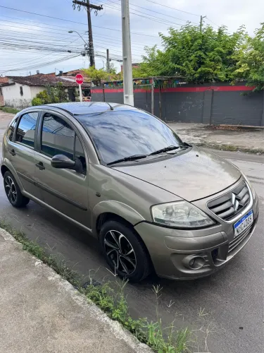 Citroen C3 GLX 1.4/ GLX Sonora 1.4 Flex 8V 5P 2010