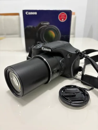 Câmera Canon SX520HS + Caixa e Acessórios