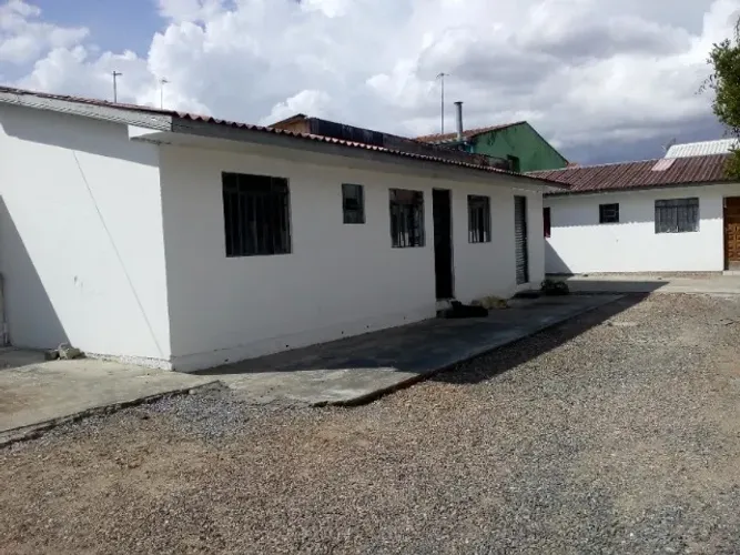 Excelente oportunidade - Casa no Sitio Cercado terreno com 396m2