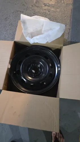 Rodas de ferro Aro 16" TCROSS com válvula