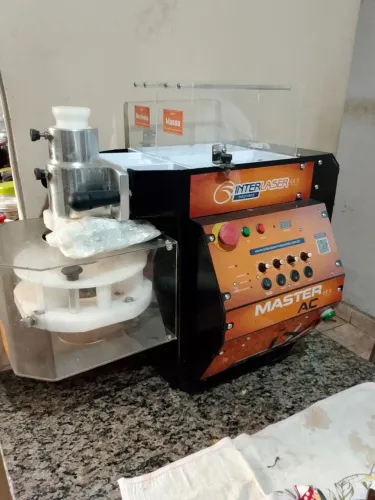 Máquina de salgados