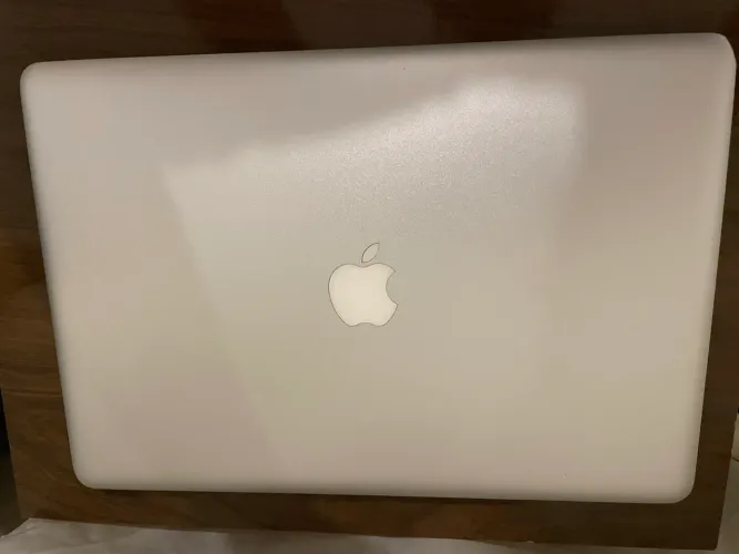 MacBook Pro 2011 (Core i7 / Tela 15")