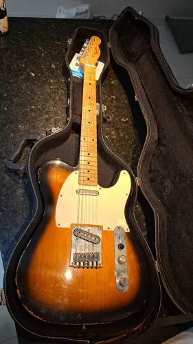 Guitarra Fender Squier Telecaster Sunburst