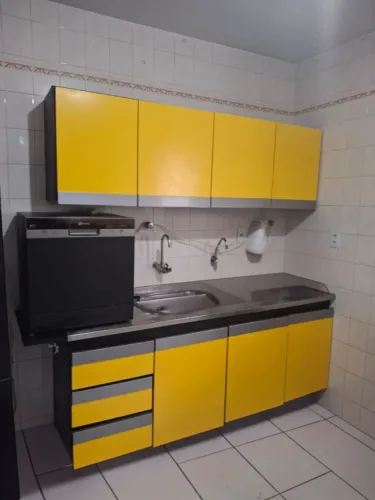 Adesivos em Armários, Guarda-Roupas e Eletrodomésticos em geral