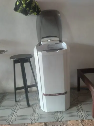 Vende-se banco de balcão 
