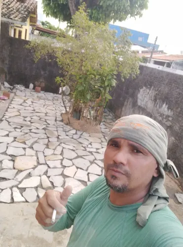 Pedreiro pequenos serviços 