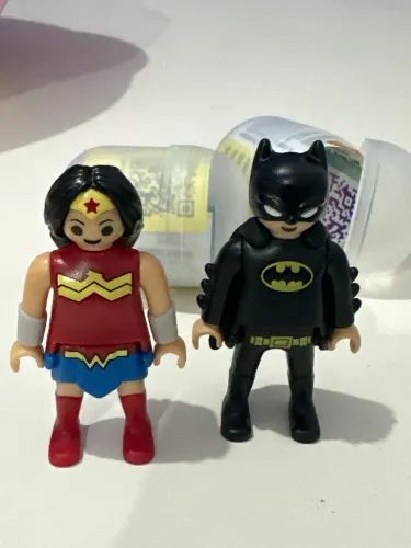 Kinder ovo DC - Mulher Maravilha