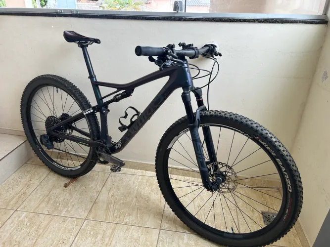 Specialized Epic S-Works Carbono Full Suspension Pintura exclusiva efeito camaleão 
