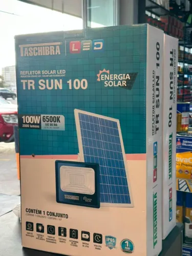 REFLETOR SOLAR LED 100W, LUZ FRIA 6500K- TASCHIBRA