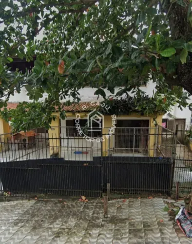 OPORTUNIDADE ! Casa Para Vender com 5 quartos sendo 4 suítes em Maceió