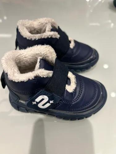 Bota Infantil Novopé Azul Forrada Com Pelinho - Tam 23 - estado de nova - impecável
