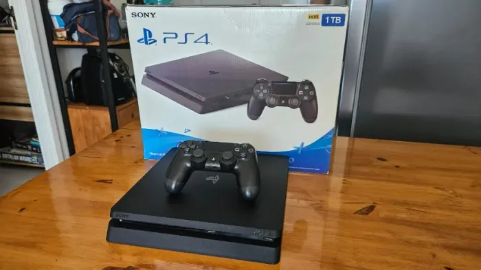PlayStation 4
