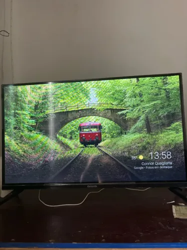 Tv de 32 polegadas da ?AIWA? pra sair hoje não tem nem 3 meses de uso!