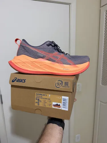 Asics Superblast 02 tamanho 42