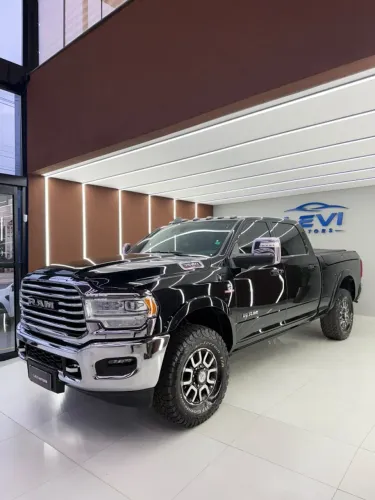 Ram 3500 Limited Longhorn 6.7 TB CD Diesel 2024