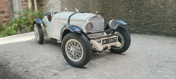 Miniatura Mercedes Benz SSK - 1931 - 1/18