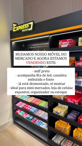 Móvel Preto