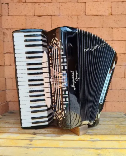 Acordeon IMPERIAL Chicago 4° Oitavada + Azs 106 Power