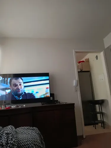 Apt 3 dorm
