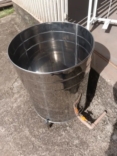 Tanque 100 Litros no Shopping do Açaizeiro! *