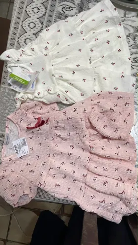 Dois vestidos infantil 1 ano