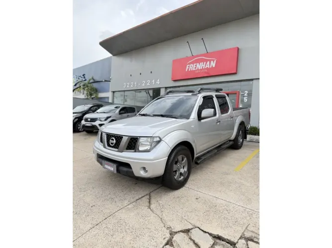 Nissan Frontier SE Attack CD 4X2 2.5 TB Diesel 2013