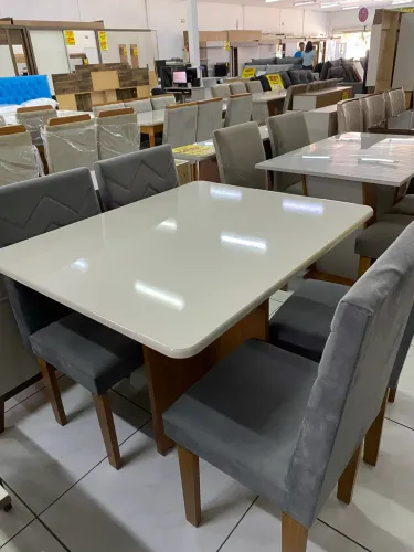 Mesa de jantar + cadeiras