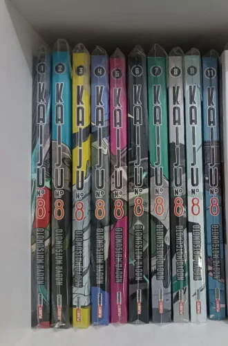 Mangá kaiju n8 volume 1 ao 9 e 11