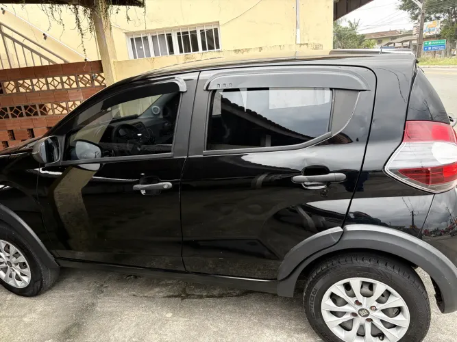 Fiat Mobi Like 1.0 Fire Flex 5P. 2022