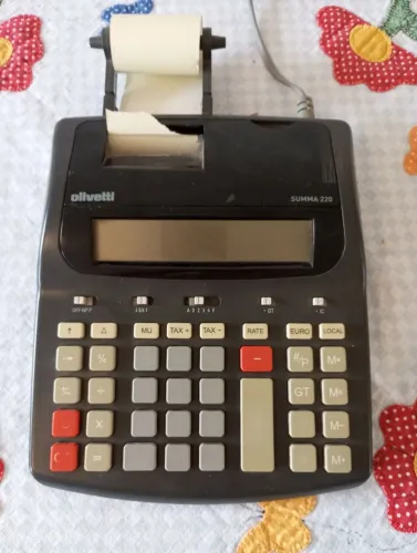 Calculadora Olivetti Summa 220