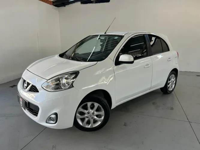 Nissan March SV 1.6 16V Flexstart 5P Mec. 2016