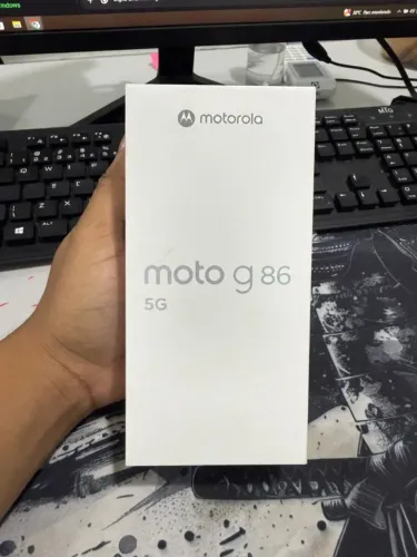 Celular Moto G86 5G - Vermelho 256GB - 8GB RAM