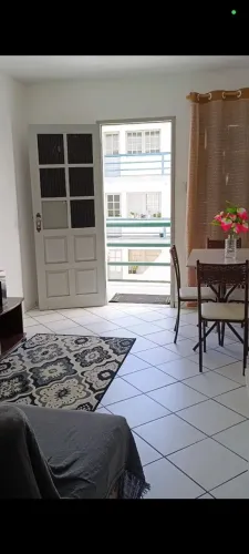 Downtown Flat, Centro da cidade
