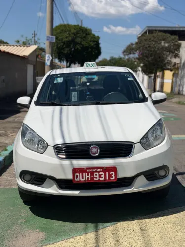 Fiat Grand Siena Attrac. 1.4 EVO F.flex 8V 2019