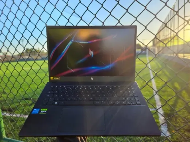 Notebook Gamer Nitro V15 i5 13420H + RTX 4050 [+ BRINDE]