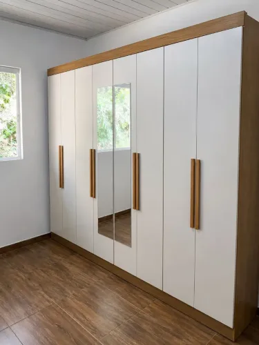 Guarda Roupa Casal Semi Novo