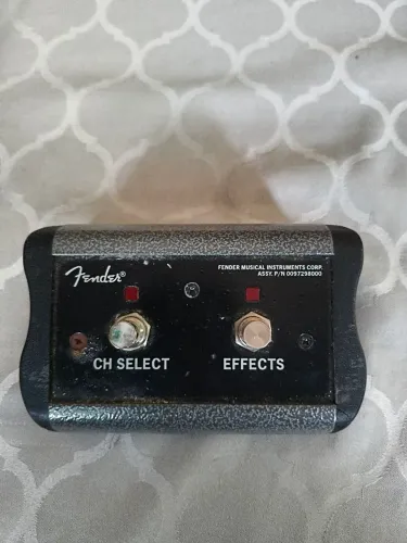 pedal footswitch da Fender